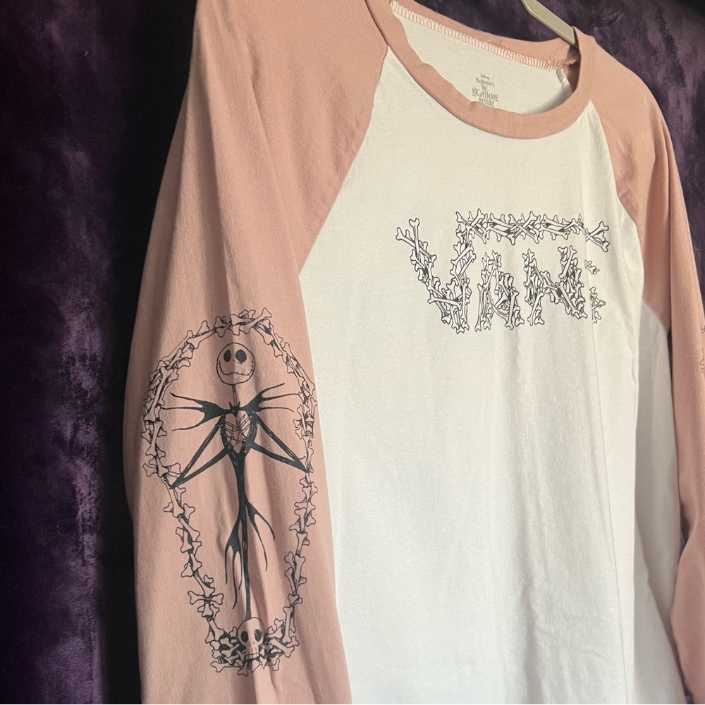 VANS x DISNEY | Nightmare Before Christmas Baseball Tee | LARGE - Picture 2 of 7